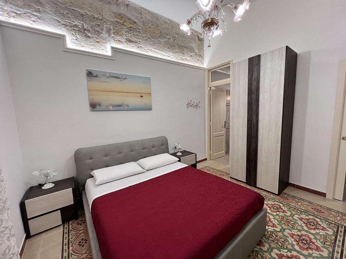 Osorio 74 Apartments Trapani Eksteriør bilde